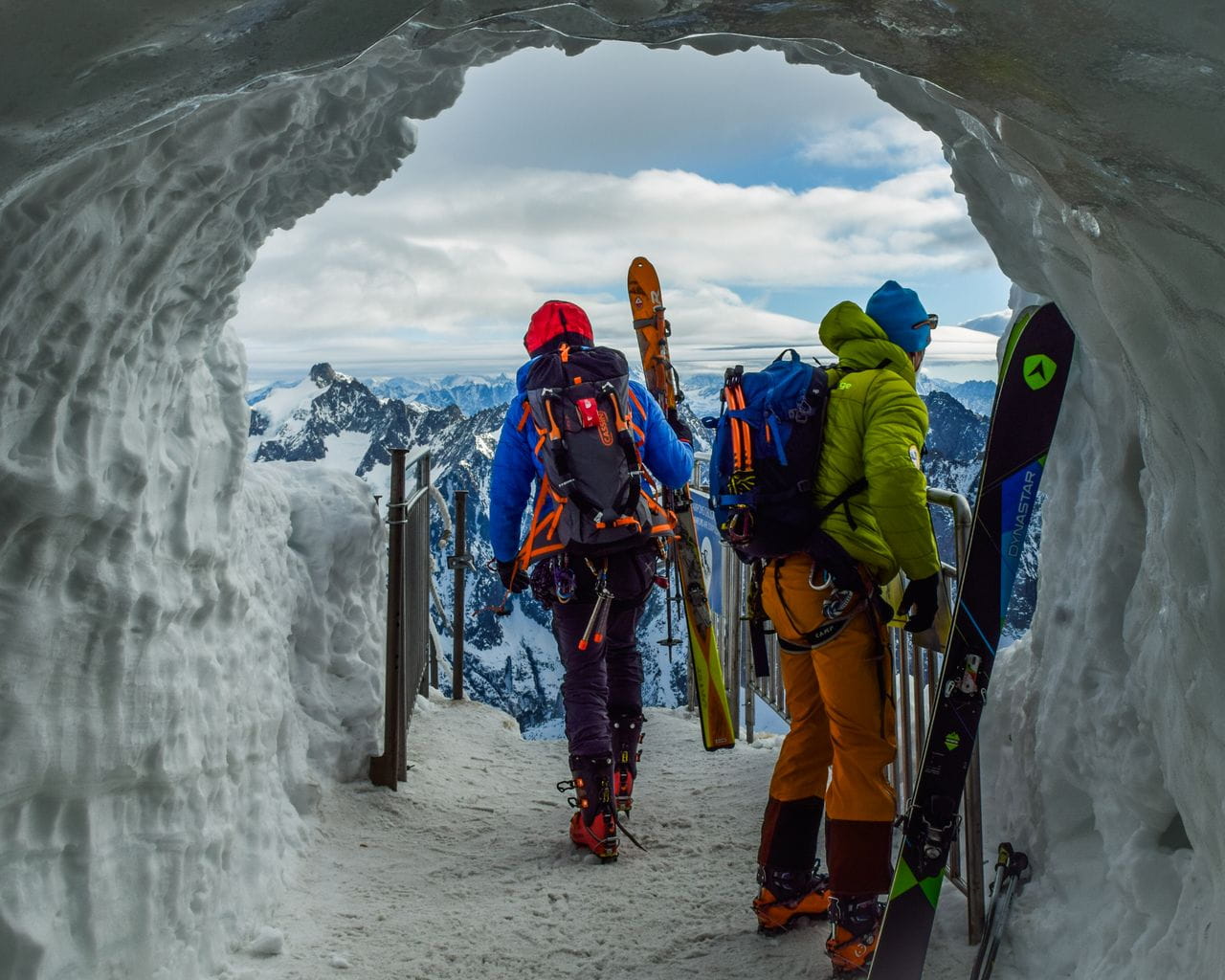 Plan your Skiing Holiday in France