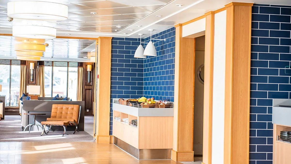 P&O Ferries Club Lounge 2022