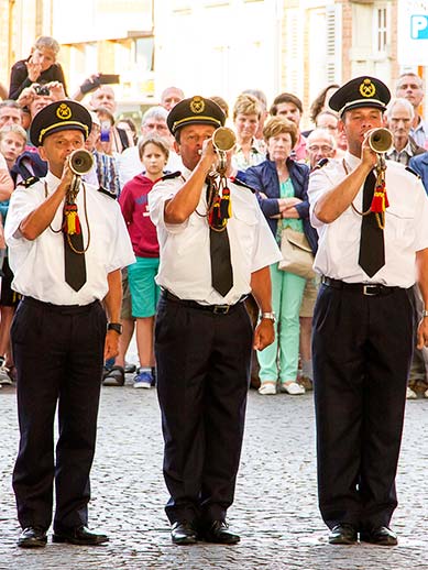The last post being sounded at Menin Gate 