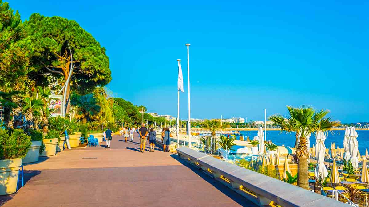 Boulevard de la Croisette in Cannes