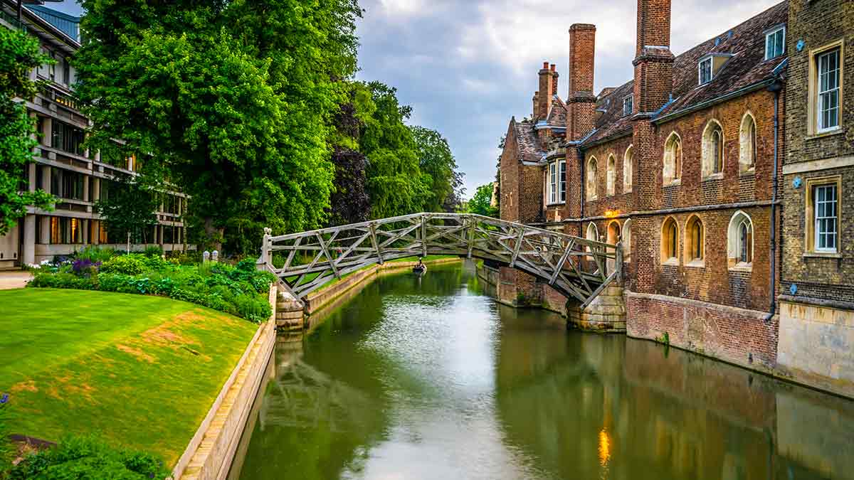 Le pont mathématique de Newton à Cambridge