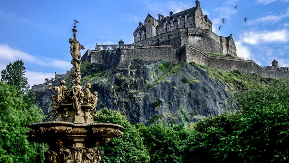 Le château d'Édimbourg en Écosse