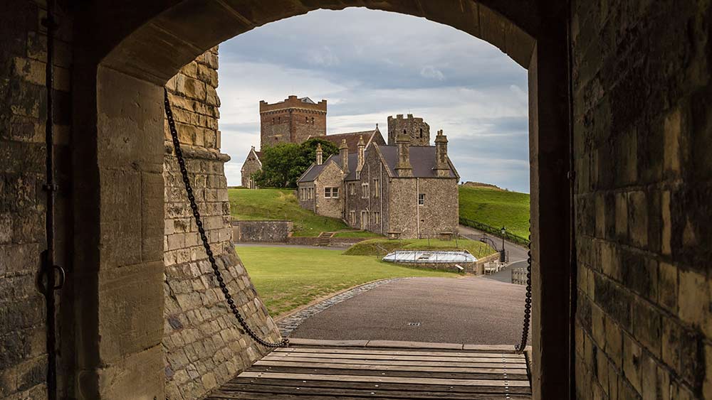 Wnętrze zamku Dover w Kent