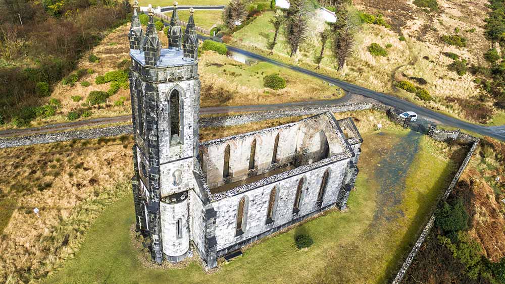 Ruines d'une église dans le comté de Donegal