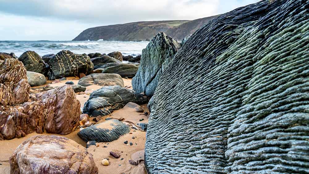La baie de Kinnagoe dans le comté de Donegal