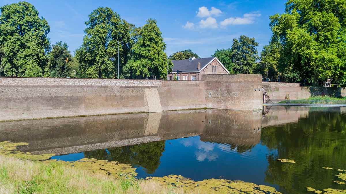Moat in Den Bosch