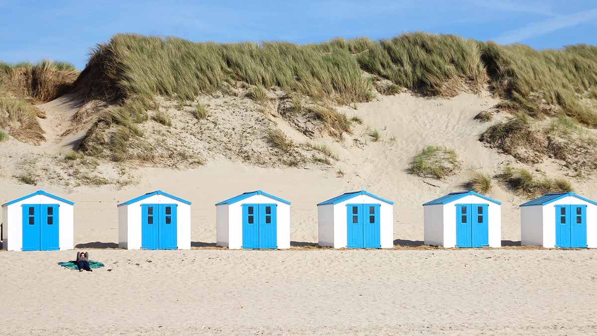 Texel little white and blue houses