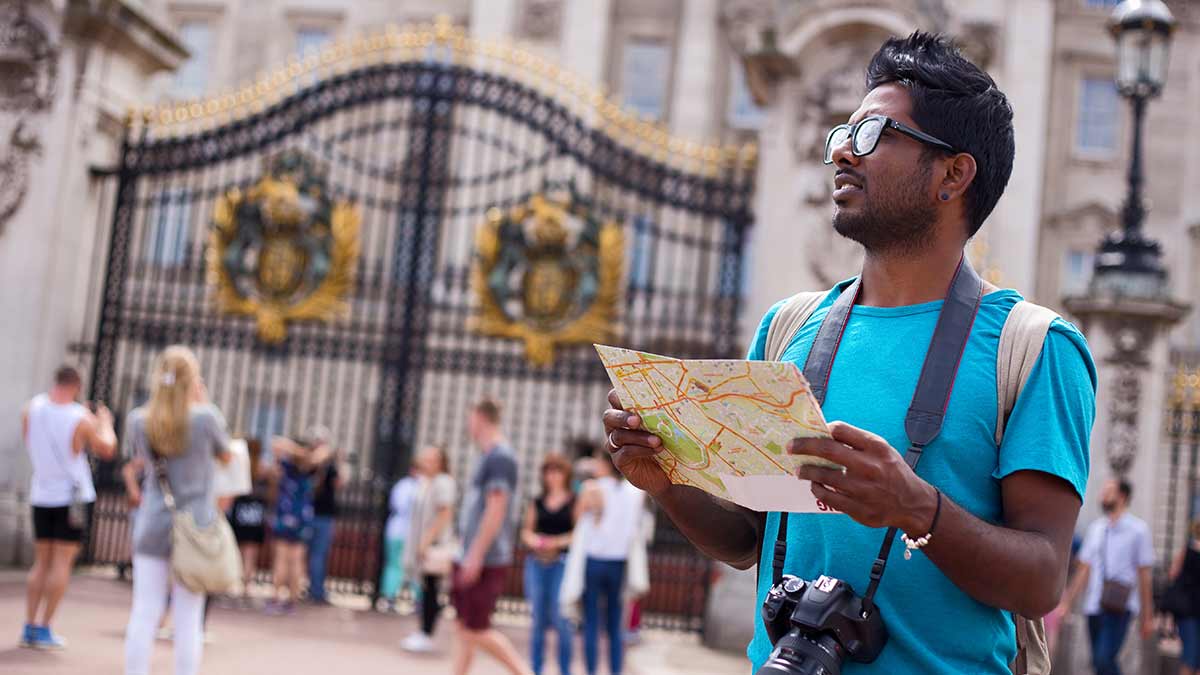 Plan your trip to Buckingham Palace, London