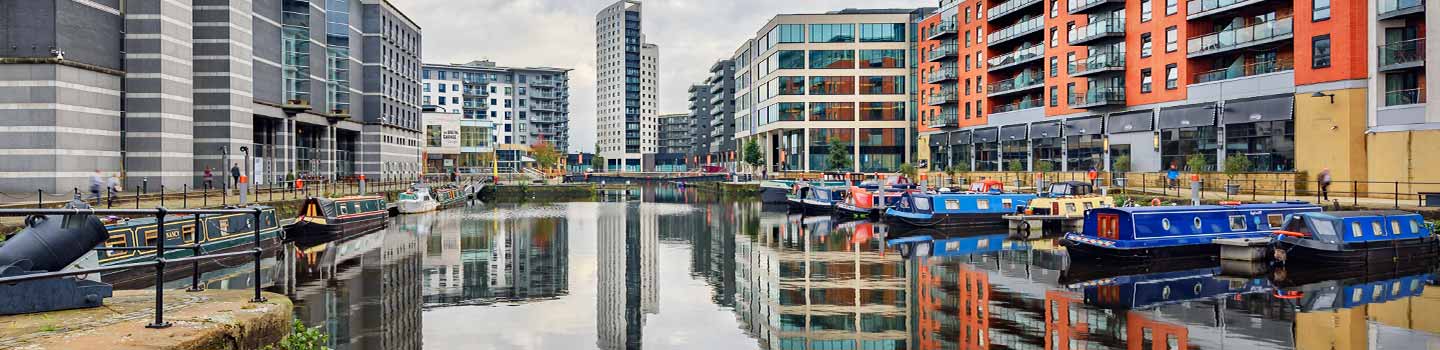 Doki Clarence w Leeds z minirejsami P&O Ferries.