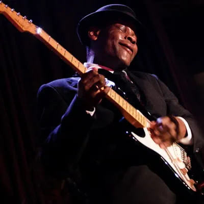 Live Entertainment from P&O Ferries Mini Cruise