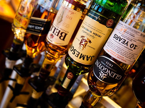 Polej jeszcze jednego w naszym barze