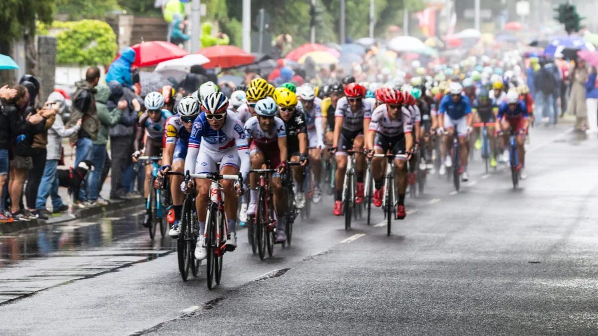 Tour de France peloton in rainy weather
