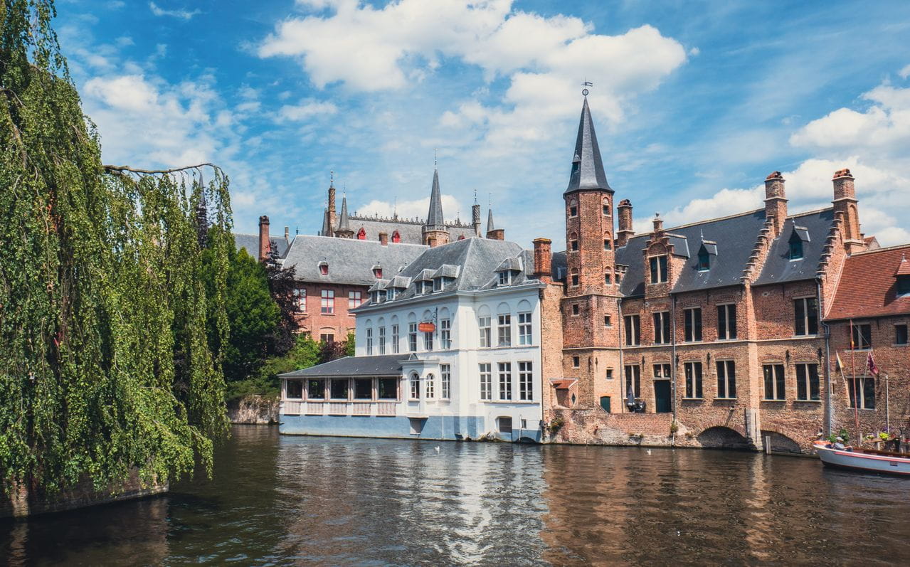 rozenhoedkaai bruges