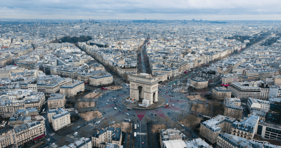 View of the Arc de Triomphe in Paris, France